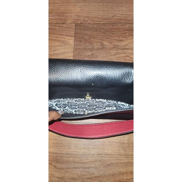 Emma
Fox Diva Purse   - Picture 7 of 11